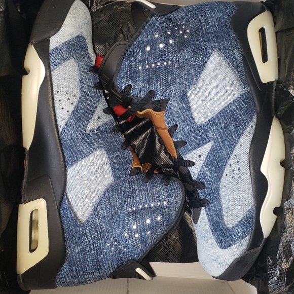 Jordan 6 Washed Denim - Picture 8 of 16